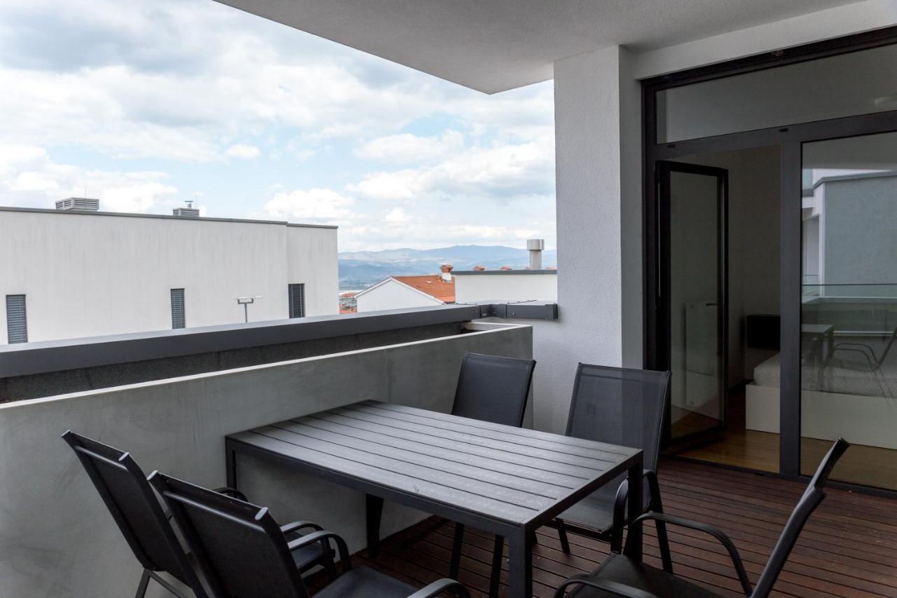 Auredius Deluxe Sea Apartment Копер Экстерьер фото